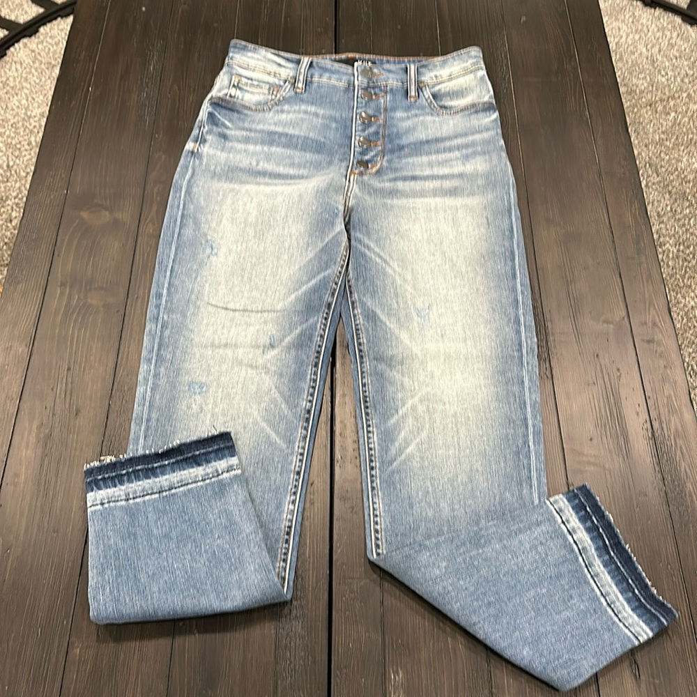 NWOT (it just came off) Kut From the Kloth button up jean. Intentional distress